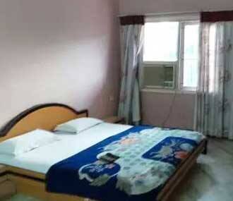 Pushkaraj Hotel, Nashik 3
